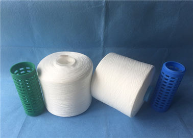 Recicle los hilados de polyester hechos girar del blanco 100 crudos de la Virgen 20/2 con el cono plástico teñido