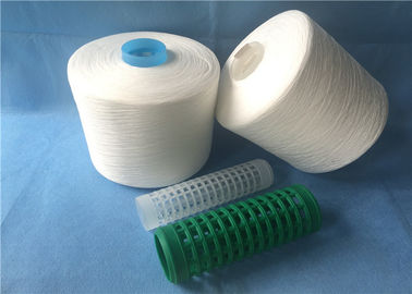 Recicle los hilados de polyester hechos girar del blanco 100 crudos de la Virgen 20/2 con el cono plástico teñido
