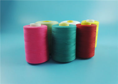 China 50/3 fabricante del hilo de coser del poliéster de China, hilo de coser hecho girar el 100% al por mayor del poliéster de los proveedores proveedor
