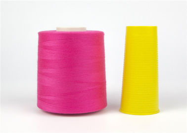China El alto anillo de la materia textil del hogar de la tenacidad hizo girar el hilo 100% de la máquina de coser del poliéster proveedor