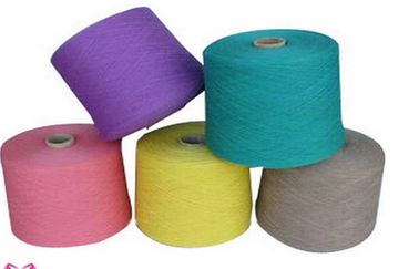 China La alta torsión teñió los hilados de polyester en la base plástica, hilado hecho girar base brillante proveedor