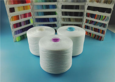 China Hilo de coser hecho girar blanco crudo 100% del poliéster de los hilados de polyester de OEKO-TEX 40/2 50/3 proveedor