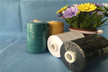 Abrasión amistosa reciclada 100% de Eco del hilo de coser del poliéster - resistente