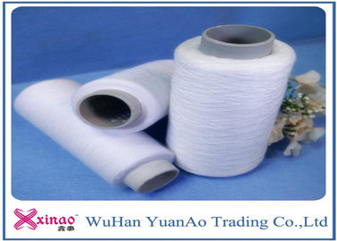Blanco crudo hecho girar anillo de los hilados de polyester de TFO el 100% para el hilo de coser en cono plástico
