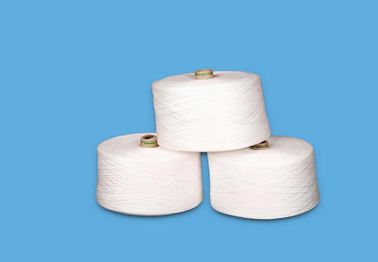 China Hilados de polyester 100% hechos girar anillo amistoso del cono del papel de hilados de polyester de Eco proveedor
